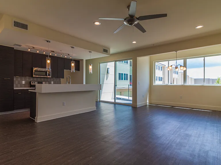 604 N Bluff Dr #245 — Photo 6