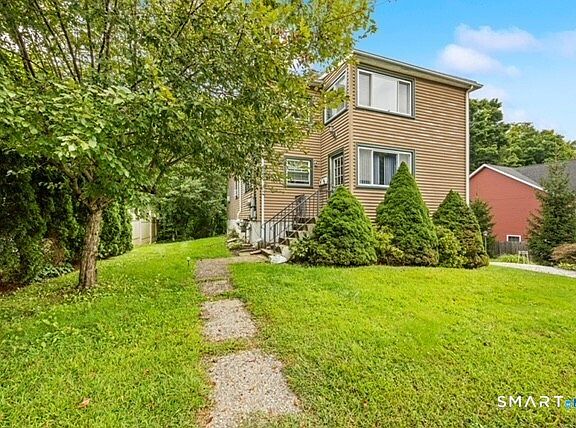 2nd image of 9 Steele Brook Road