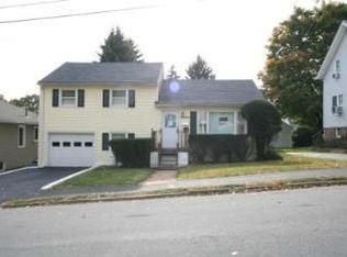16 Winchester Ave, Middletown, NY 10940