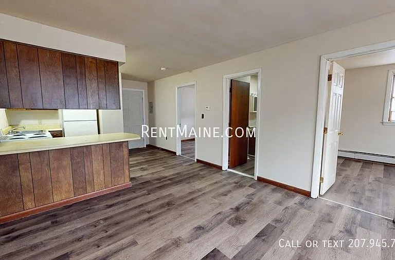 47 Sanford St #5 — Photo 2