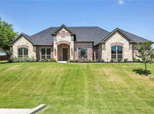 6421 Caliche Cir, Midlothian, TX 76065
