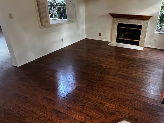 5th image of 1596 Mission Springs Cir