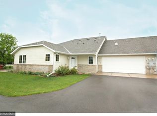 6013 Creekview Ln N, Brooklyn Park, MN 55443
