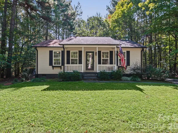 124 Waderich Ln, Mooresville, NC 28117