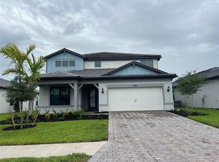 5486 Silverside Pine Ct, Lakewood Ranch, FL 34211