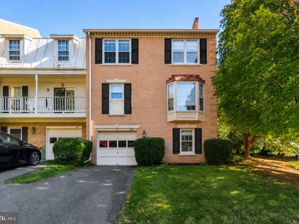 5607 Langston Blvd, Arlington, VA 22207