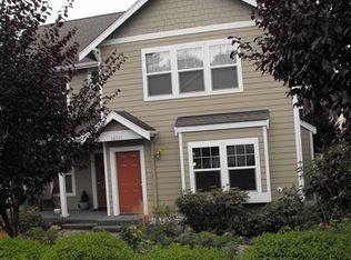 10541 NE Kingston Meadows Cir, Kingston, WA 98346