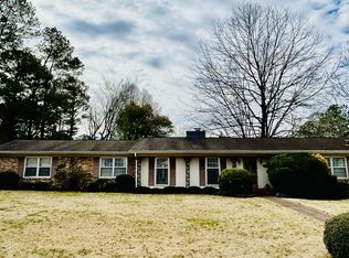 2102 Berry Ave, Florence, AL 35630