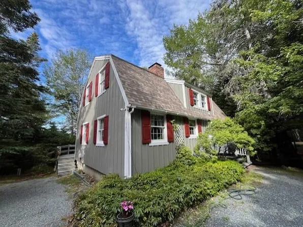 153 Deep Cove Road, Winter Harbor, ME 04693