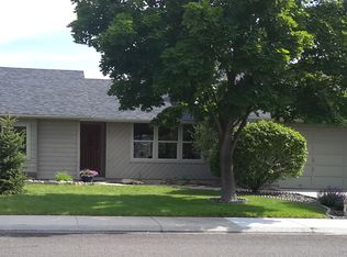 7311 W Desert Ave, Boise, ID 83709