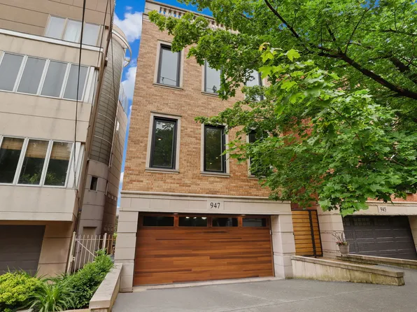 947 N Racine Ave, Chicago, IL 60642