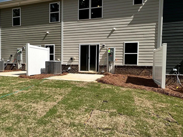 384 Abington St — Photo 15