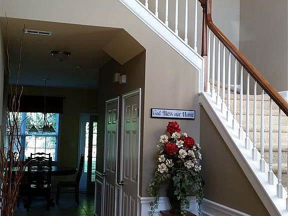 4 - Foyer
