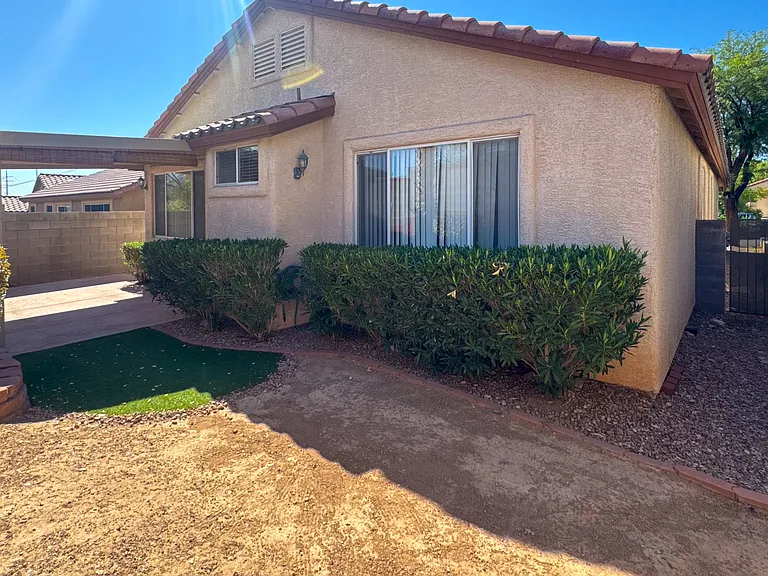 10724 Windrose Point Ave — Photo 33
