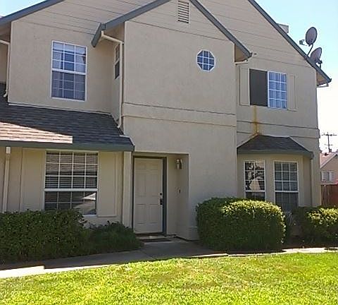 2nd image of 3829 Olivebranch Ln