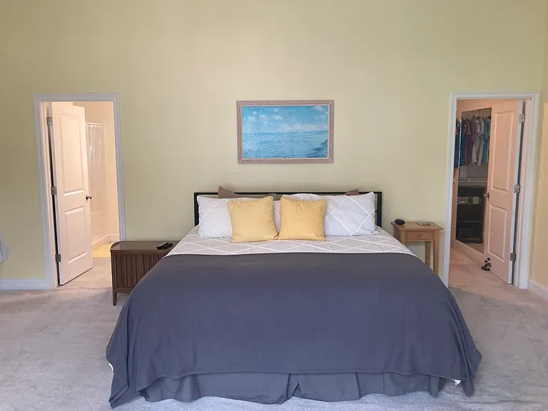 46 Yorkshire Dr — Photo 8