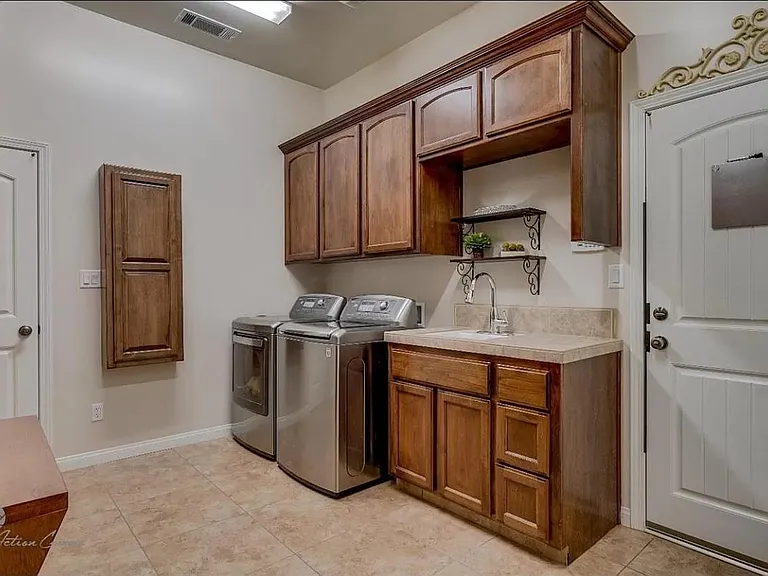 13103 Plumas Wood Ln — Photo 16