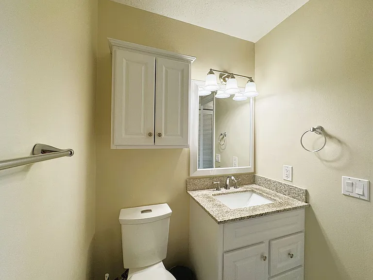 1400 Mineo Dr #10-B — Photo 24