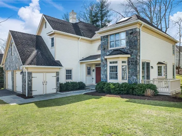 6 Easthaven Lane, White Plains, NY 10605