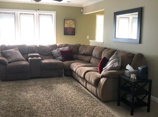 20229 Coachwood Rd, Riverview, MI 48193