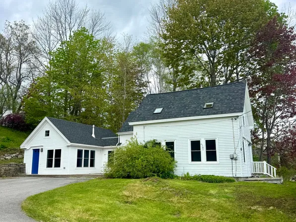20 River Avenue, Belfast, ME 04915