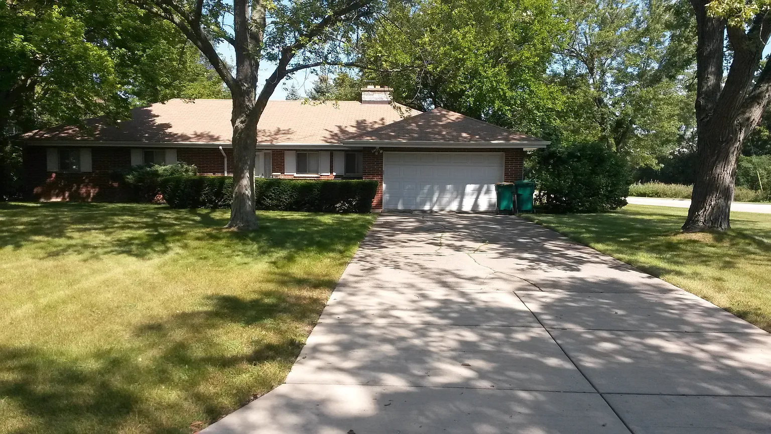 1034 Elmwood Ave photo 1