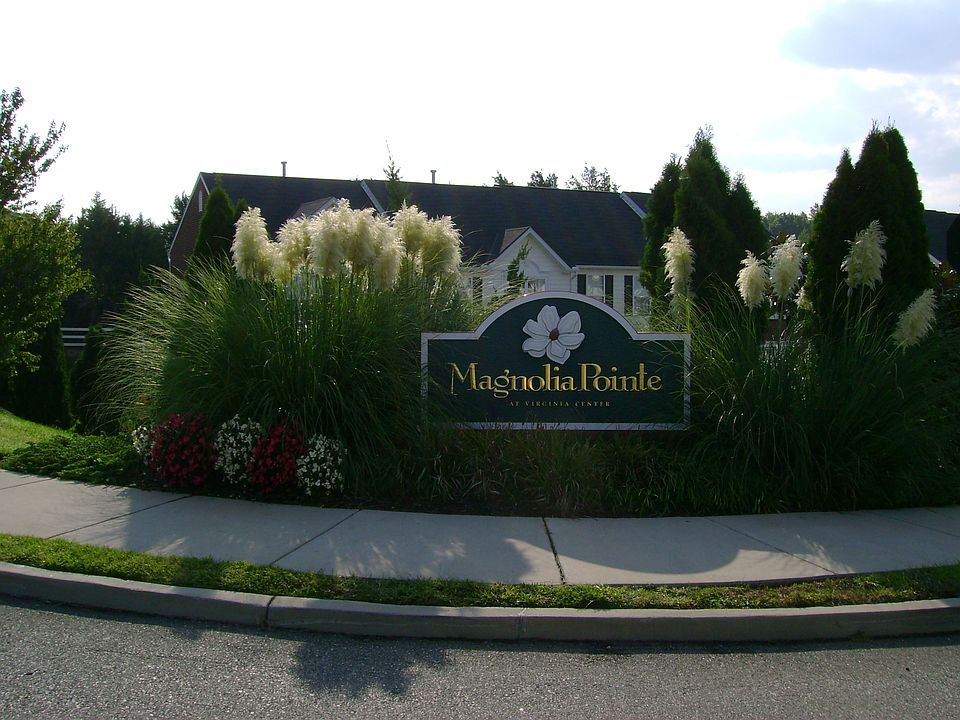 2nd image of 1322 Magnolia Pointe Blvd