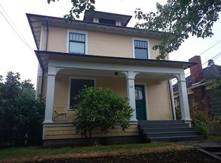 725 N 76th St, Seattle, WA 98103