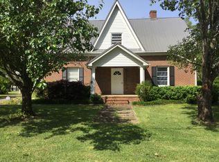 141 N Church St, Bogart, GA 30622