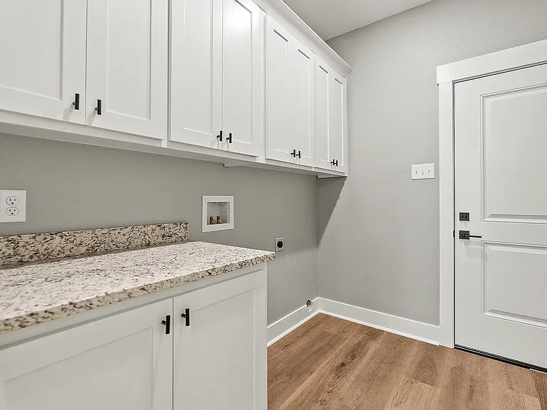1275 Acuff Ln — Photo 14