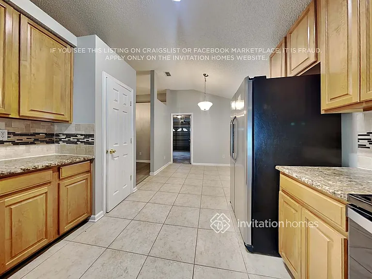 1623 Canopy Oaks Dr — Photo 6