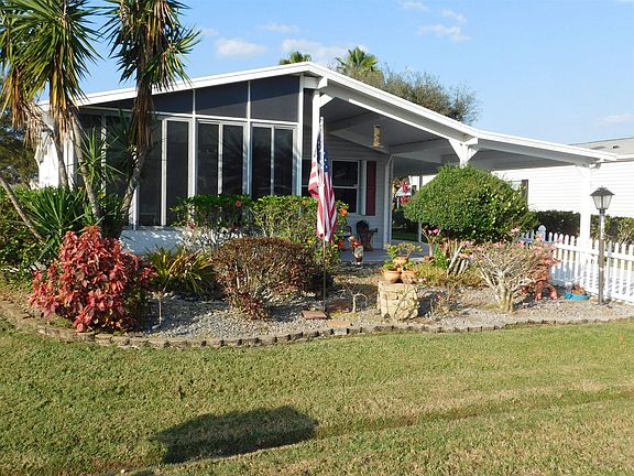 3rd image of 3804 Spatterdock Ln