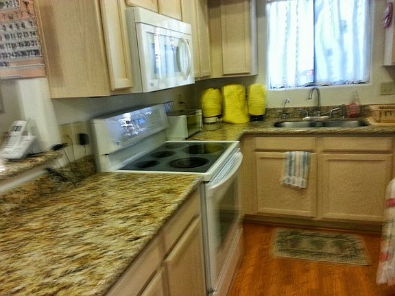 granite counters, 