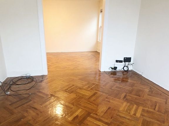 3rd image of 22-23 23rd St #2L