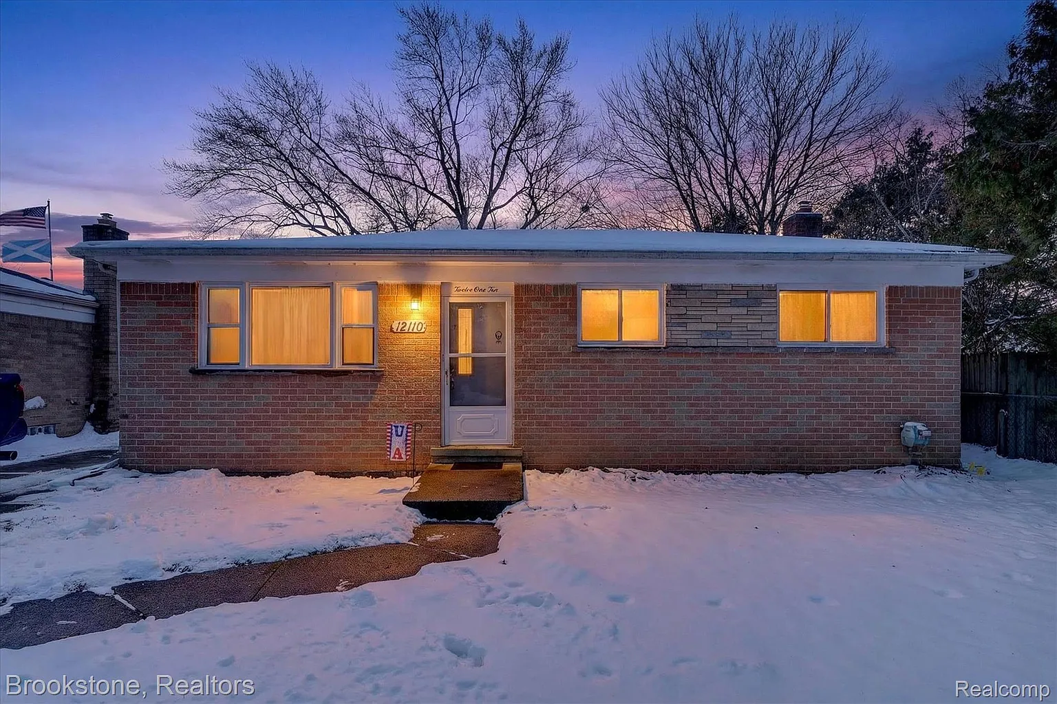 12110 Belmont Ave photo 1