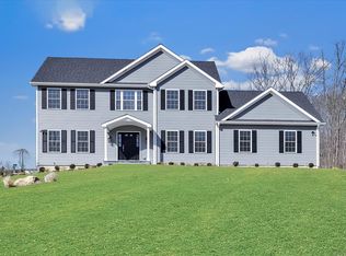 23 Hunting Ridge Rd, Middlebury, CT 06762