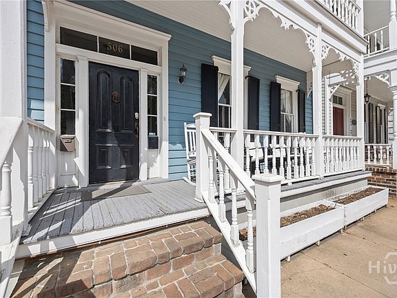 3rd image of 506 E Broughton Street