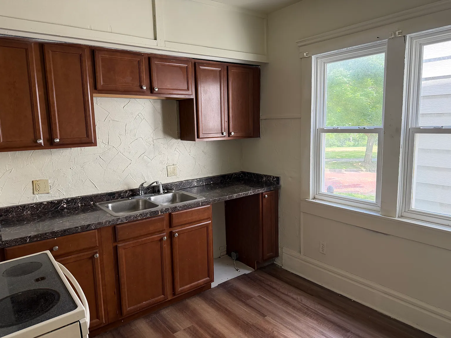 3 bed, 1112 sqft, $1,095 — Photo 4