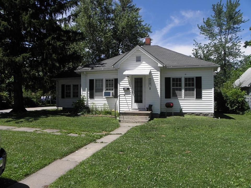 1st image of 1501 E Filmore St
