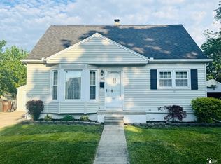 967 Winston Dr, Monroe, MI 48161