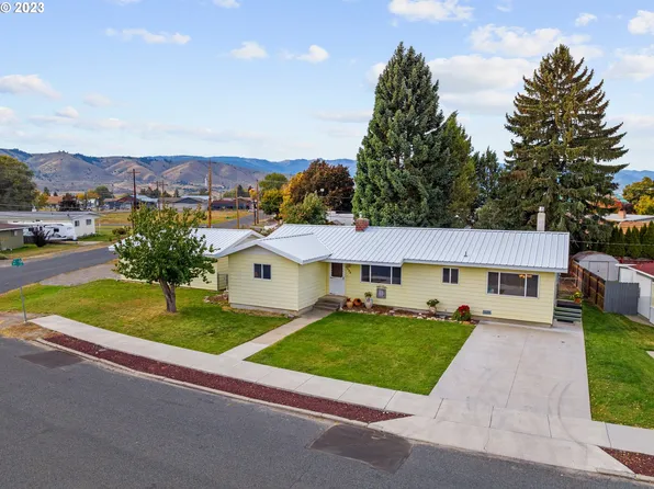 3305 8th Dr, Baker City, OR 97814