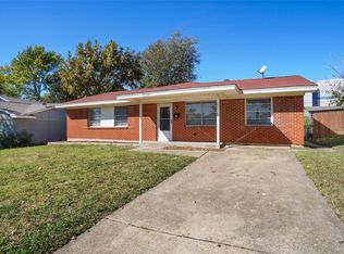 2537 Vickie St, Mesquite, TX 75149