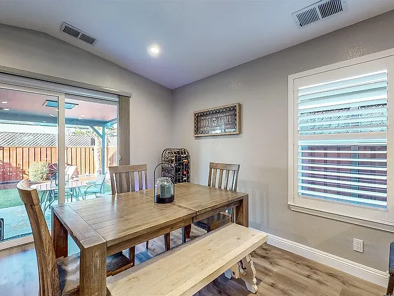 1609 Hopper Ave — Photo 10