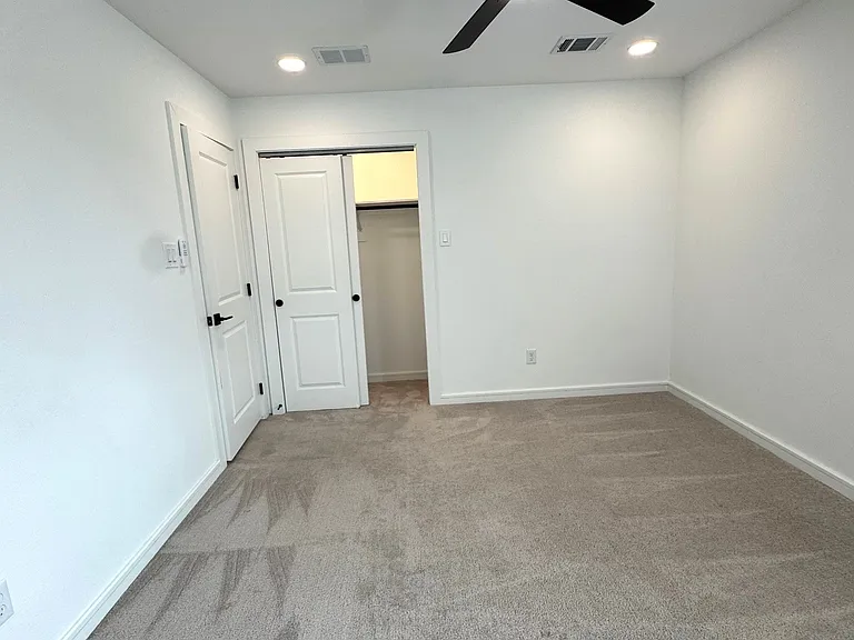 2518 Tahoe Dr — Photo 28