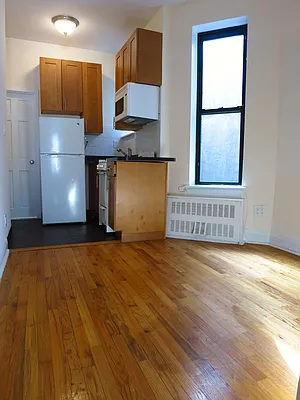 Rented by City & Suburban | media 25