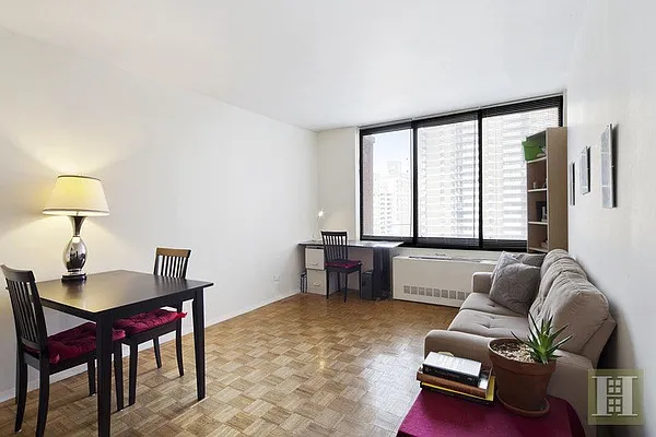 Rented by Halstead Real Estate | media 17