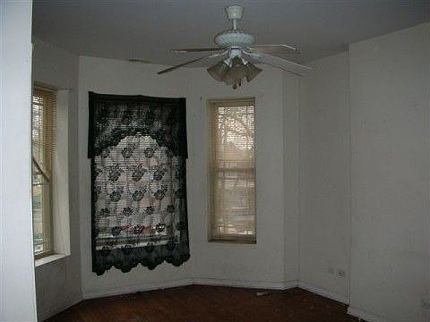 2nd image of 6610 S Saint Lawrence Ave #3