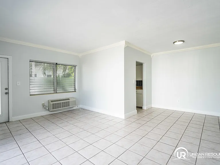 7640 Carlyle Ave #7A — Photo 10