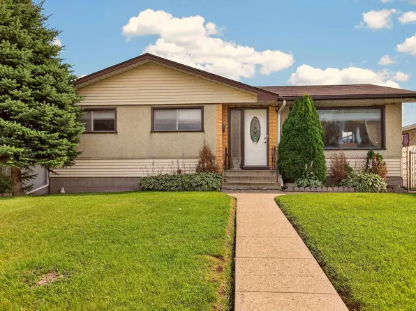 8411 136th Ave NW, Edmonton, AB T5E 1T9