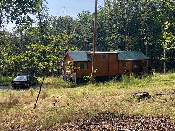 2nd image of 3065 Kerns School Rd